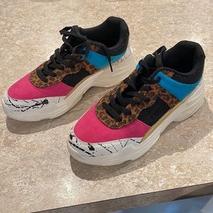 JUSTFAB LEOPARD COLORFUL SNEAKERS 10